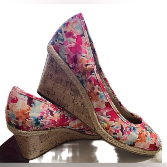 Life Stride Pink White Blue Floral Watercolor Cork Wedge Slip On High Heels 10M - Picture 4 of 14